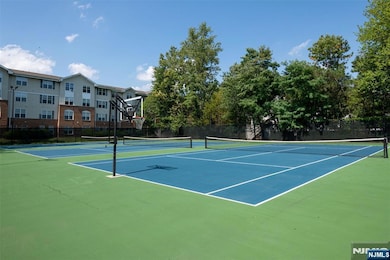 Amenities Tennis Court