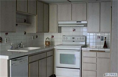 Another Angle Of The Bright Open Kitchen