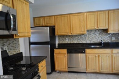 4025 Chesterwood Dr, Silver Spring, MD 20906 - photo 3