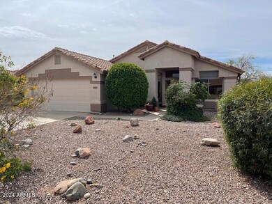 10841 W Louise photo new paint left to r