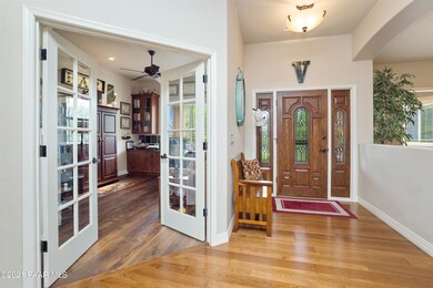 Den or Office