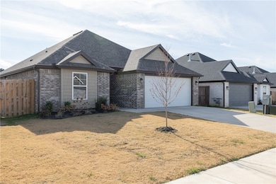 1105 Winifred Ave, Lowell, AR 72745 - photo 3