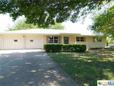 15885 Kari Ln, Troy, TX 76579 - photo 2