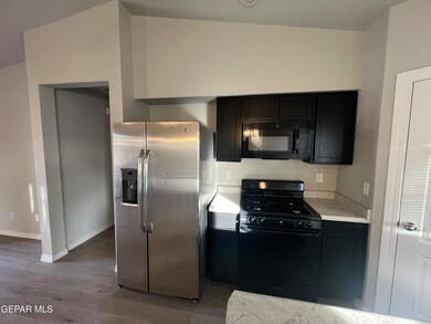 14568 Faxon Yucca, Horizon City, TX 79928 - photo 5