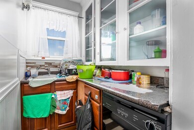 50 Dunnell Ave, Pawtucket, RI 02860 - photo 7