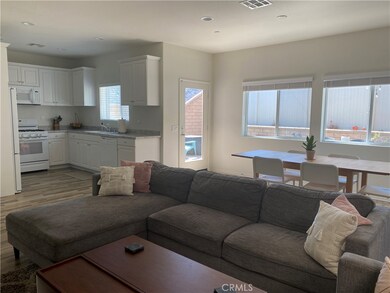 Large open concepts living room, dining room, and kitchen.