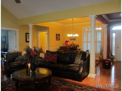 Great Room to dining