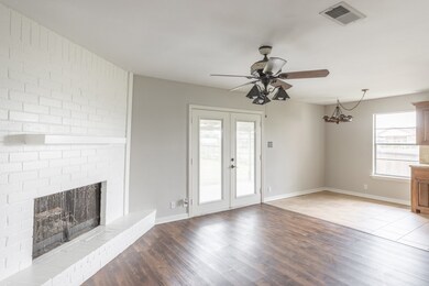 2609 Bull Run St, Rosenberg, TX 77471 - photo 3