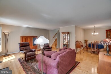 20218 Grazing Way, Montgomery Village, MD 20886 - photo 4