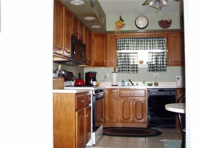 Kitchen. Awesome kitchen, a pleasure to prepare di