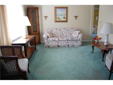 Living Room Warm and inviting!