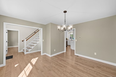 19 Mahoney Rd, East Windsor, CT 06088 - photo 5