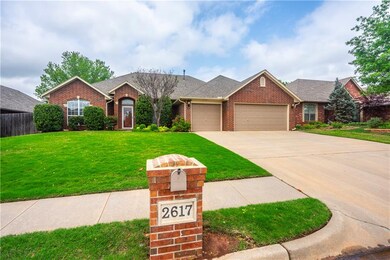 2617 Brenton Dr, Edmond, OK 73012 - photo 2