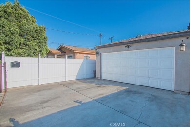 504 W Pear St, Compton, CA 90222 - photo 2