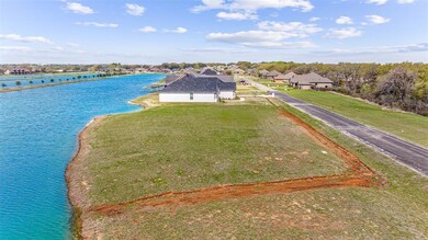 3900 Upper Lake Cir, Granbury, TX 76049 - photo 6