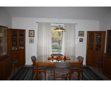 6 Pocumtuck Dr, South Deerfield, MA 01373 - photo 7