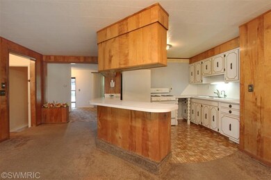 262 Netherfield St NW, Comstock Park, MI 49321 - photo 5