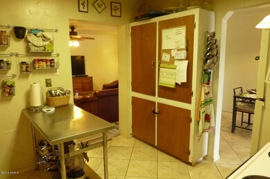kitchen isl