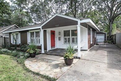 1563 Sue Barnett Dr, Houston, TX 77018 - photo 3