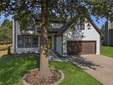 1508 Bridlewood Ln, Raymore, MO 64083 - photo 7