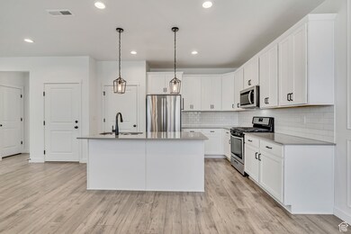 6718 W 11800 S, South Jordan, UT 84009 - photo 7