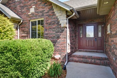 807 W Georgia St, Nixa, MO 65714 - photo 2