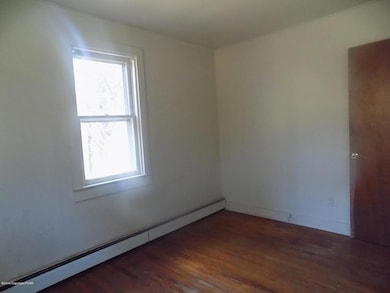 129 Christian Hill Rd, Milford, PA 18337 - photo 5