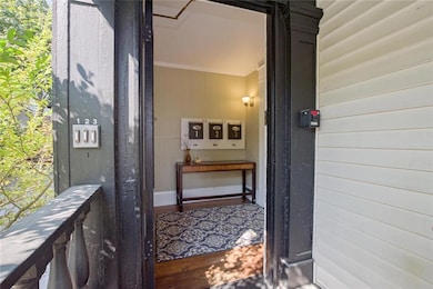 23 Pine St unit 4, Portland, ME 04102 - photo 4