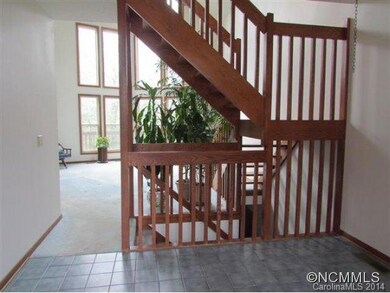 Foyer going to LR