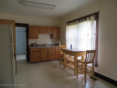 608 W Lapeer St, Lansing, MI 48933 - photo 5