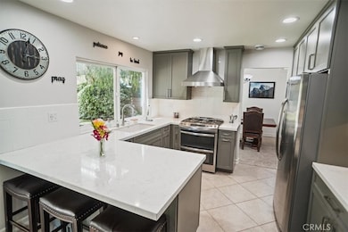 27763 Wakefield Rd, Castaic, CA 91384 - photo 5