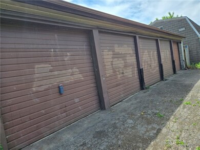 5 garages for lots of storage or to rent .some out