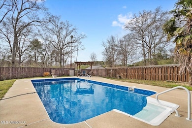 23-Pool
