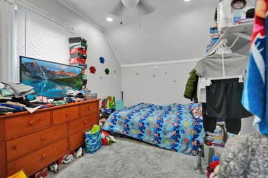 534 William St, Fall River, MA 02721 - photo 6