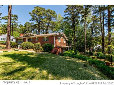 327 Pinecrest Dr, Fayetteville, NC 28305 - photo 4