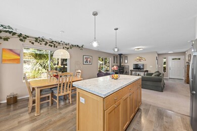 1238 Pickett Creek Rd, Grants Pass, OR 97527 - photo 7