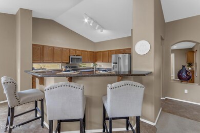 127 S Hancock Trail, Casa Grande, AZ 85194 - photo 4