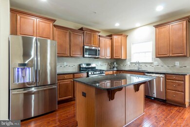 1006 Pultney Ln, Glen Burnie, MD 21060 - photo 2