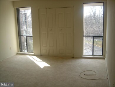 2107 Walsh View Terrace unit 302, 303, Silver Spring, MD 20902 - photo 7