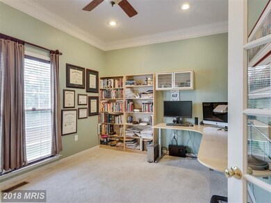 42257 Providence Ridge Dr, Chantilly, VA 20152 - photo 7