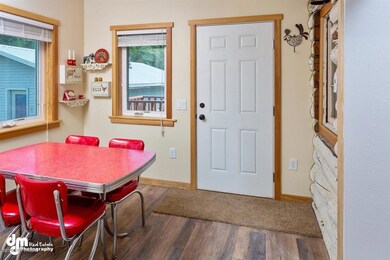 30-Dining Room_DMD_2823