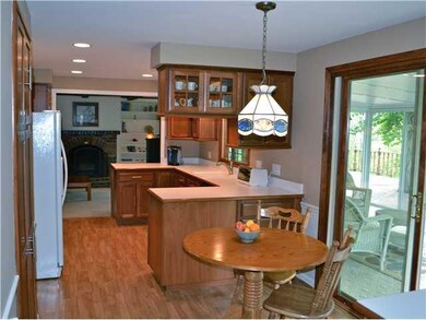 Kitchen. Fabulous kitchen with eat-in area, under 