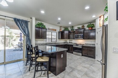 3252 E LANTANA
