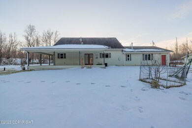 029 _ 2023.01.18 . 4751 N Farm Loop