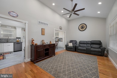 28 Mary Ellen Ln, Sicklerville, NJ 08081 - photo 7