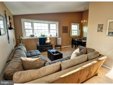 519 W 8th St, Lansdale, PA 19446 - photo 5