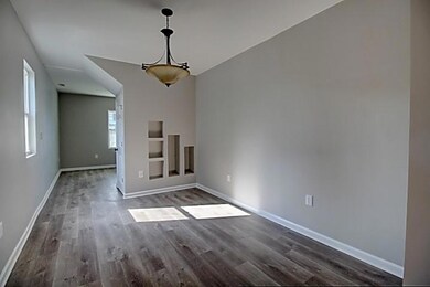 1618 N C St, Elwood, IN 46036 - photo 4