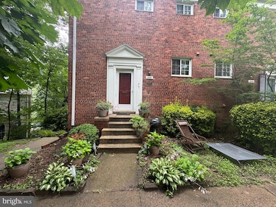 3538 Gunston Rd, Alexandria, VA 22302 - photo 2