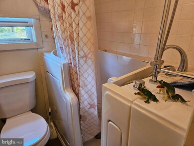 1038 S Keim St, Pottstown, PA 19465 - photo 7