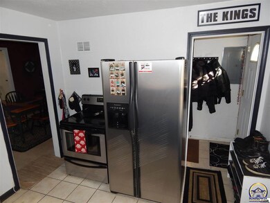 3620 SW Garfield Ave, Topeka, KS 66611 - photo 7